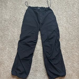 iets frans low waisted cargo pants - urban outfitters